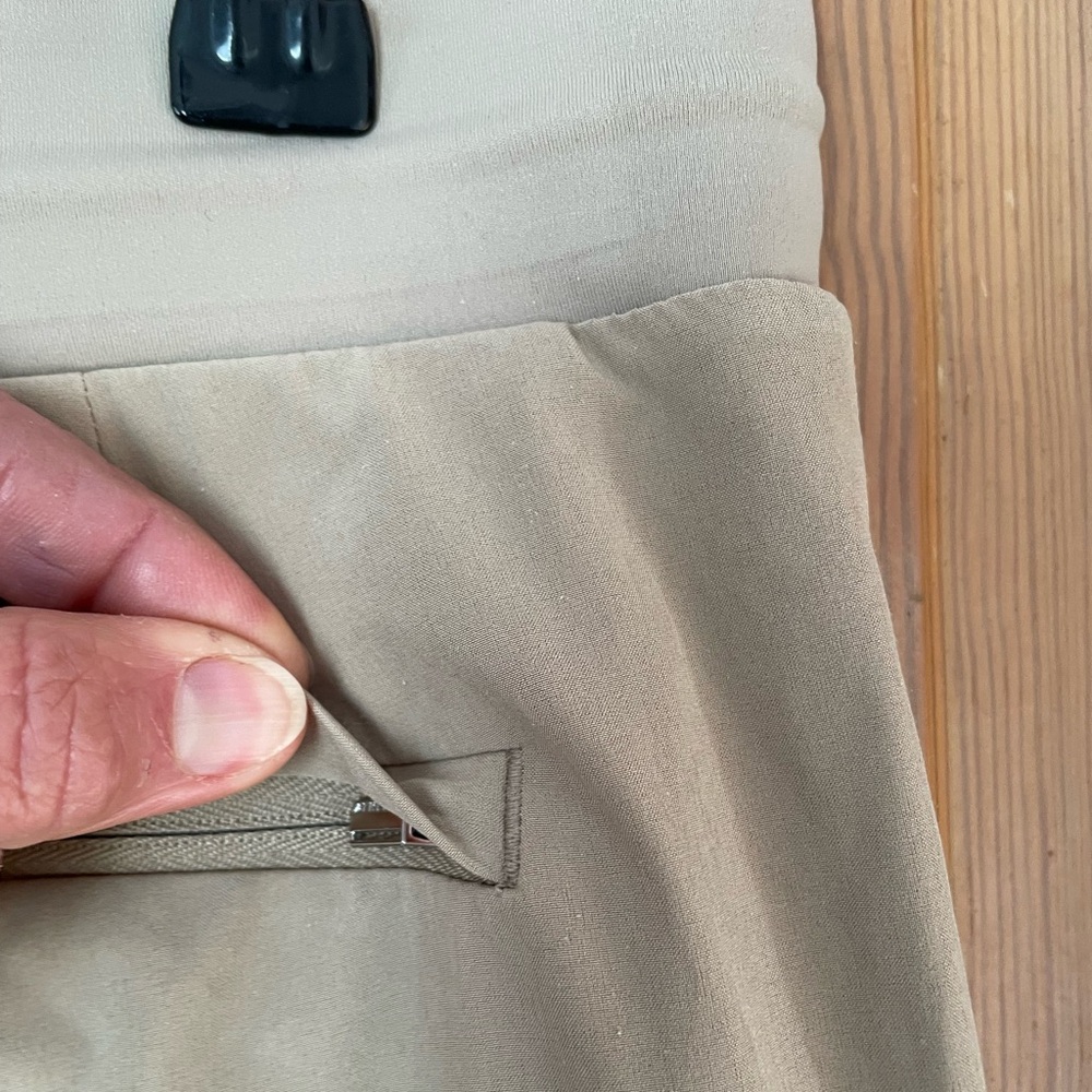 Athleta Women's Go Far Travel Pant Jogger, Tan, Size 8 - Picture 6 of 8